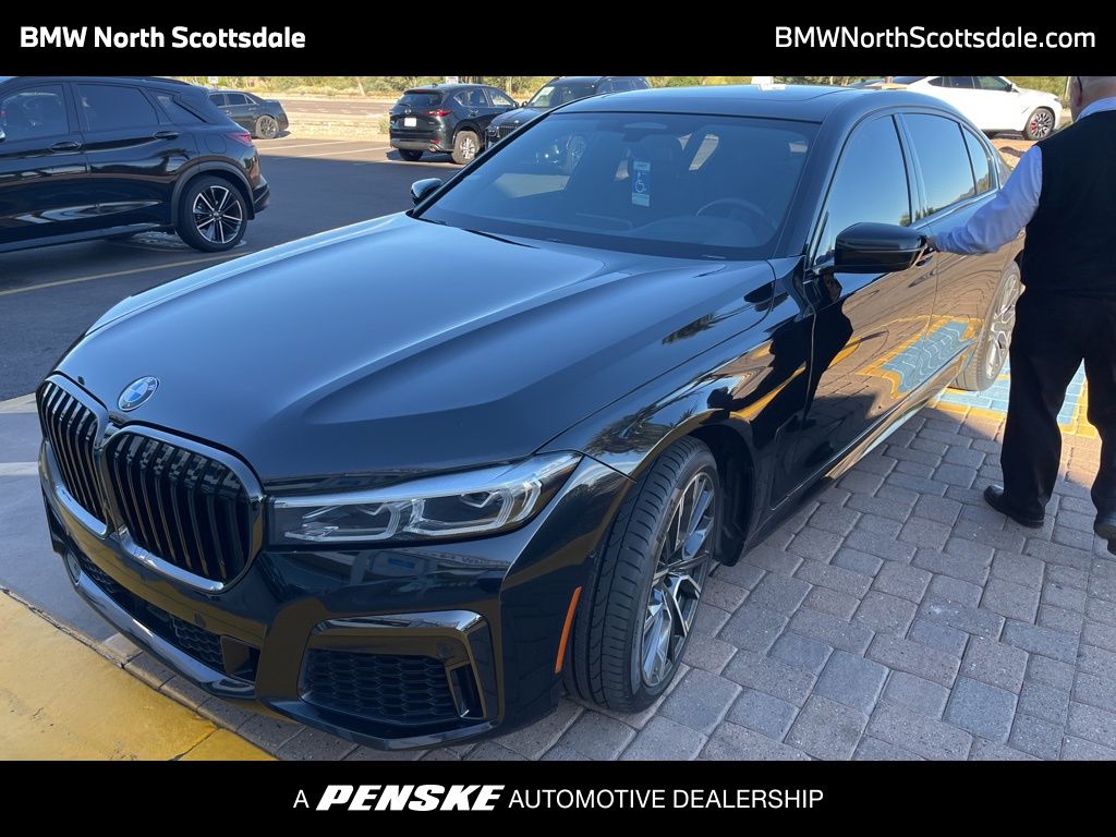 2022 BMW 7 Series 740i's photo