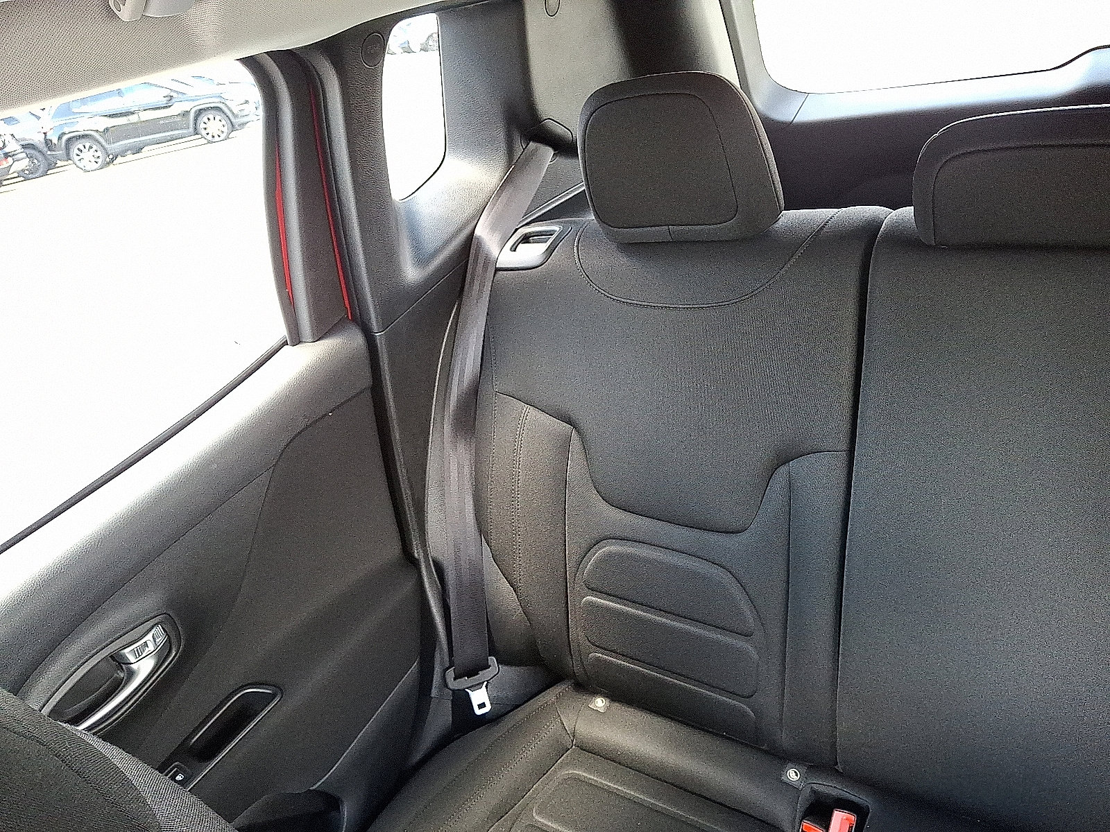 2020 Jeep Renegade Latitude photo 14