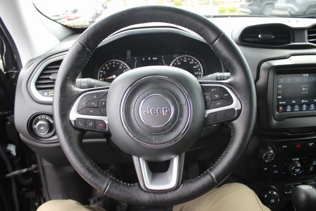 2020 Jeep Renegade Latitude photo 12