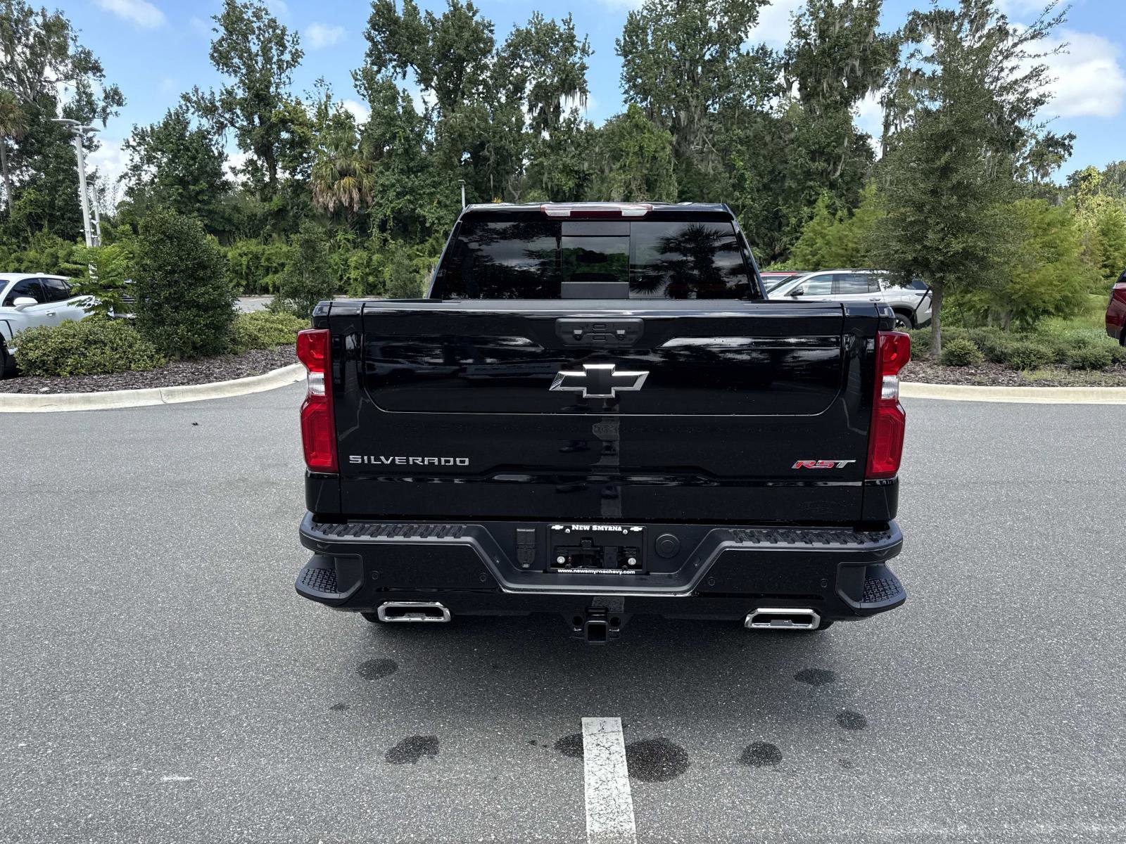 2026 Chevrolet Silverado 1500 RST photo 3
