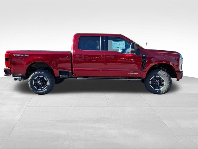 2026 Ford F-350 Lariat photo 8