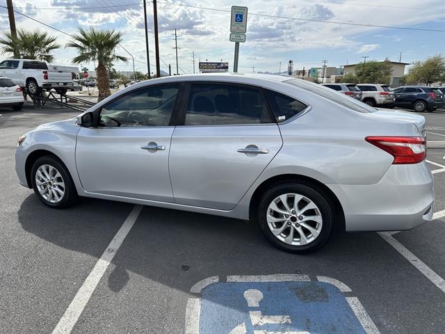 2018 Nissan Sentra S photo 4