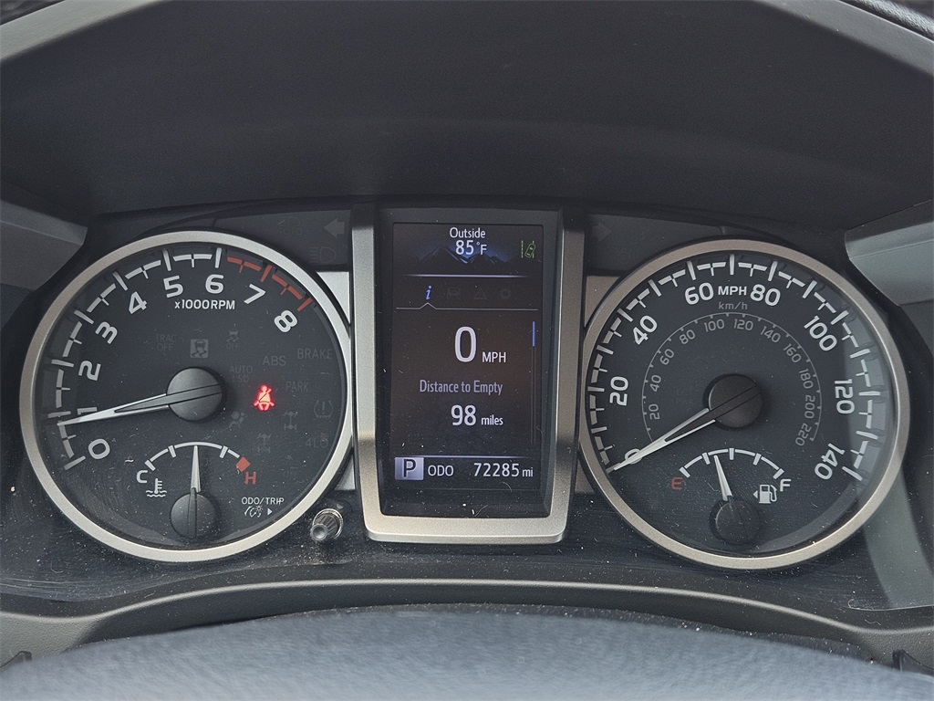 2020 Toyota Tacoma SR5 photo 12