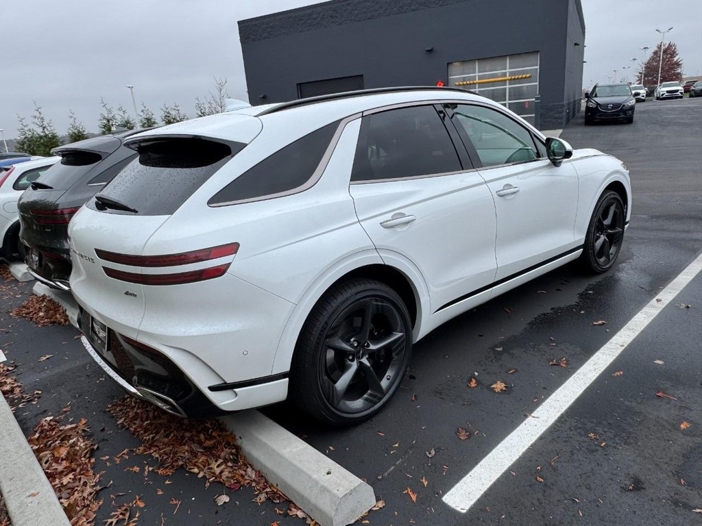 2026 Genesis GV70 2.5T Sport Prestige photo 2