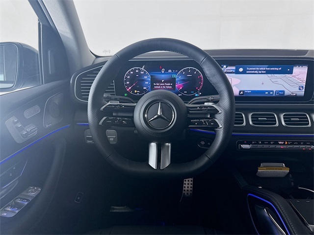 2026 Mercedes Benz GLS 450 4MATIC photo 19