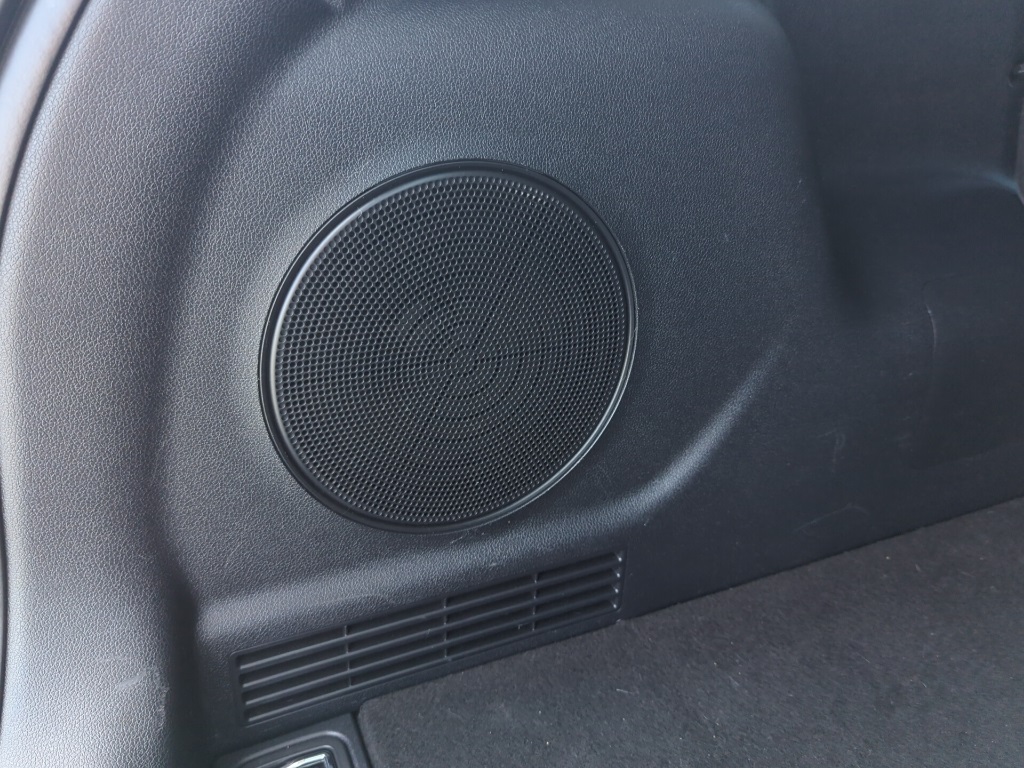 2022 Kia Niro EV EX photo 25