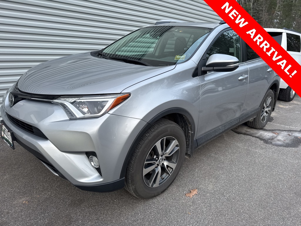 2018 Toyota RAV4 XLE's photo