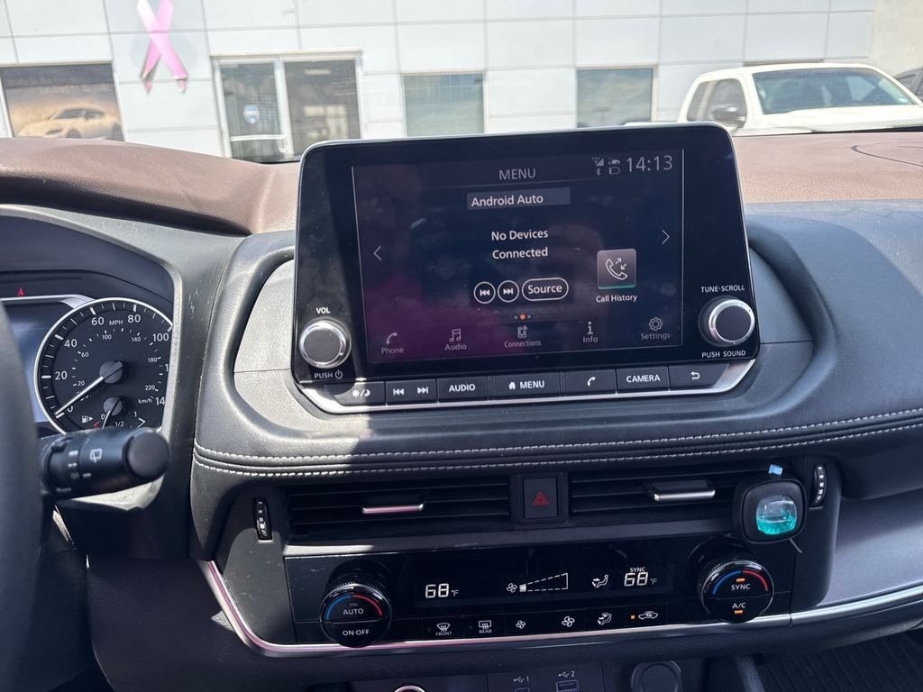 2023 Nissan Rogue SV photo 26
