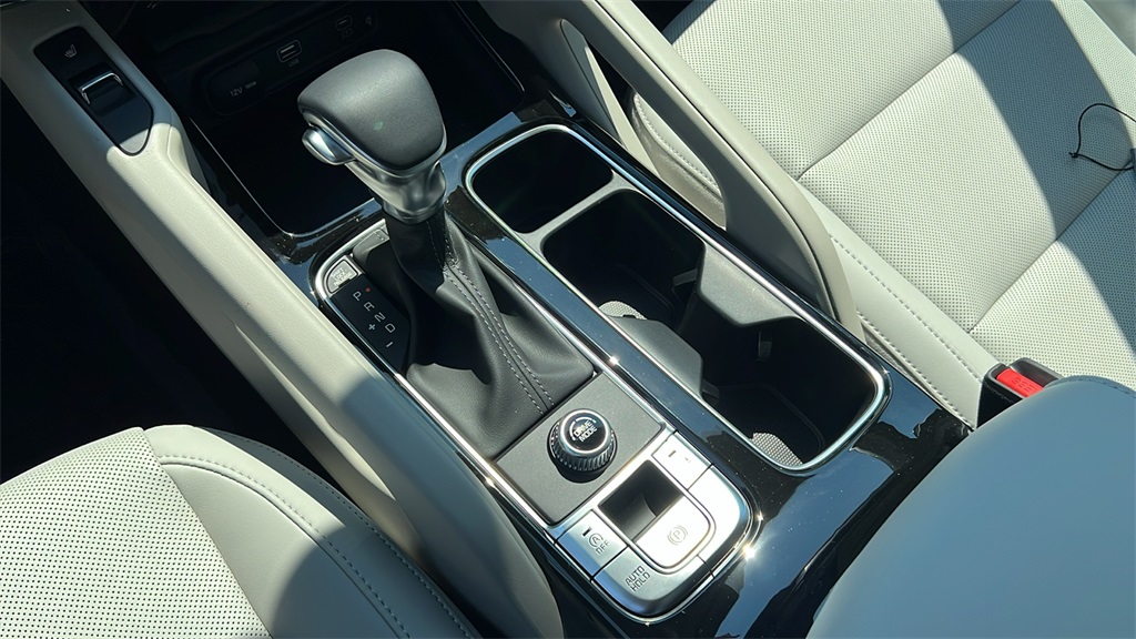 2025 Kia Telluride S photo 15