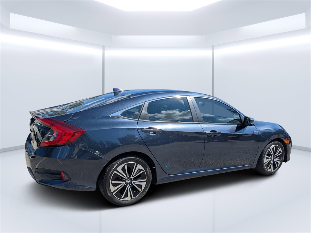 2016 Honda Civic EX-T photo 3