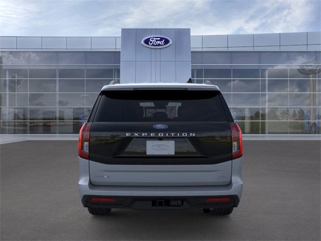 2025 Ford Expedition MAX photo 3