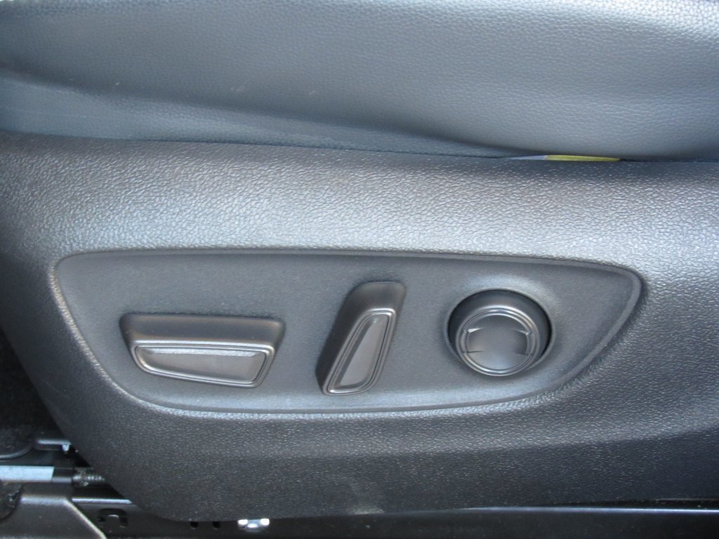 2024 Toyota Highlander XSE photo 9