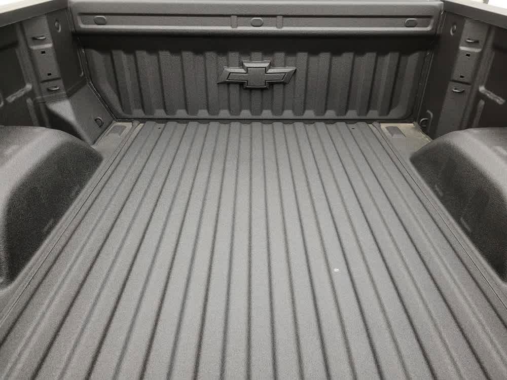 2025 Chevrolet Silverado High Country photo 33