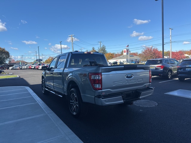 2023 Ford F-150 XL photo 2