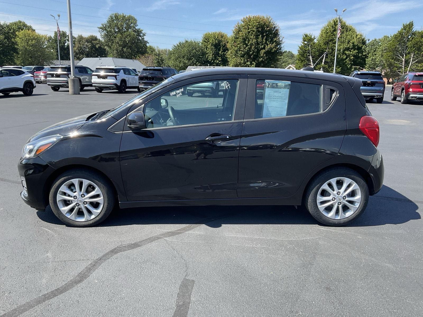 2022 Chevrolet Spark 1LT photo 2