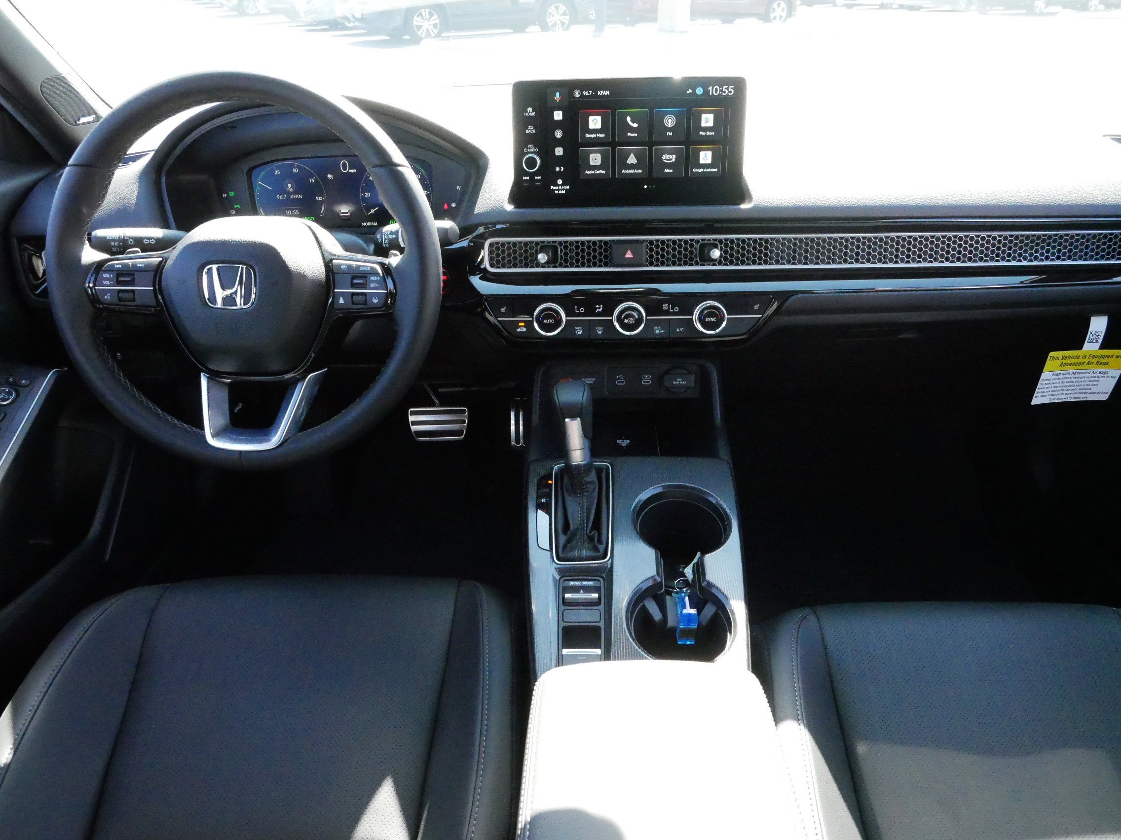 2025 Honda Civic Hybrid Sport Touring photo 10