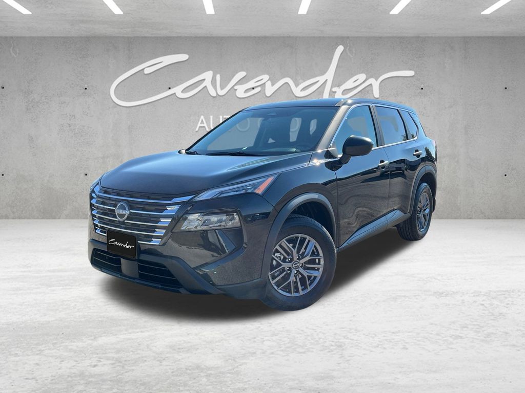 2026 Nissan Rogue S's photo