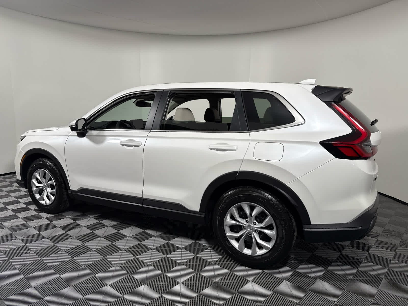 2026 Honda CR-V LX photo 4