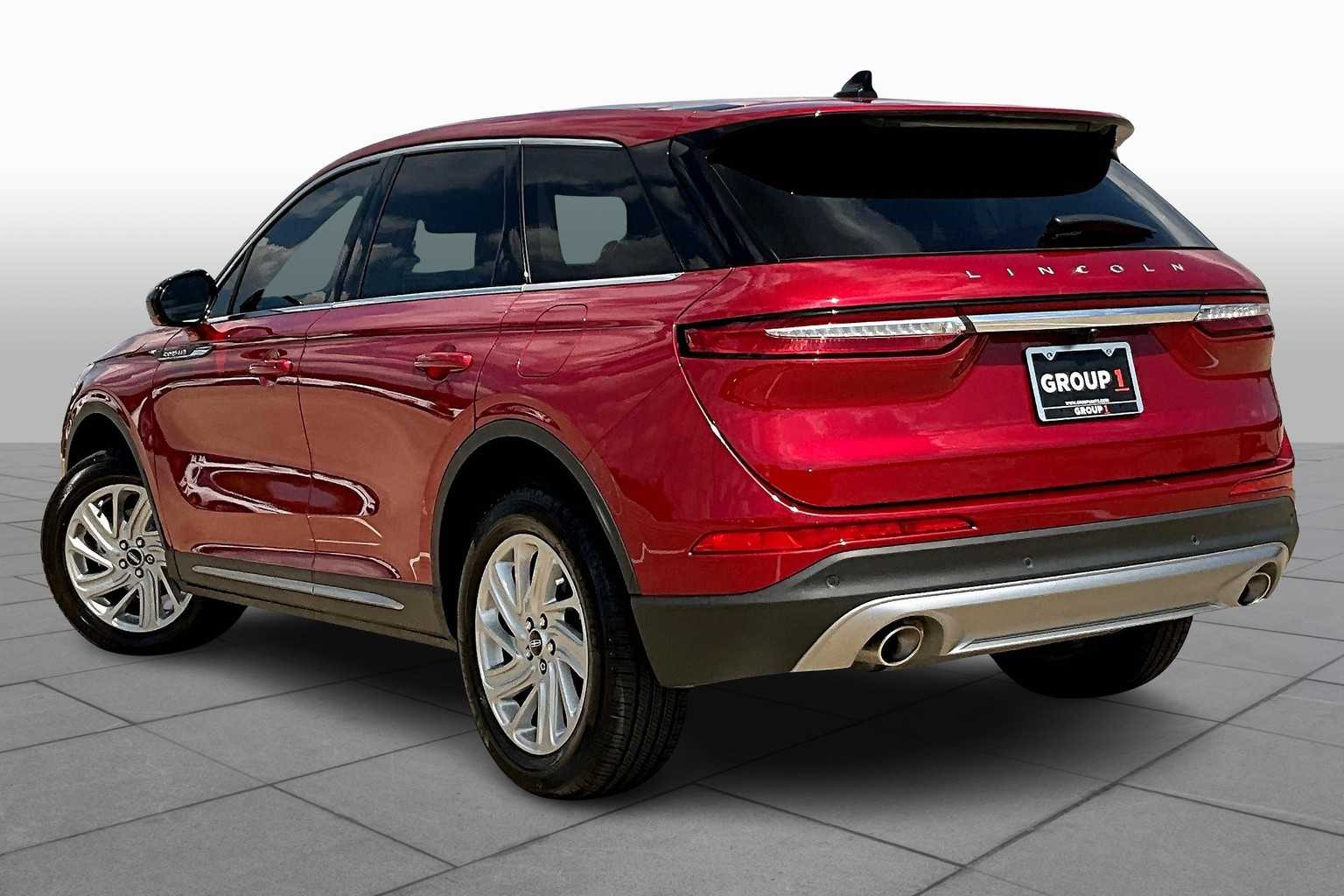 2024 Lincoln Corsair Premiere photo 10