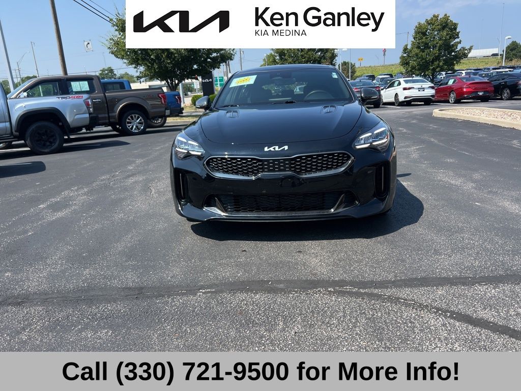 2023 Kia Stinger GT-Line photo 4