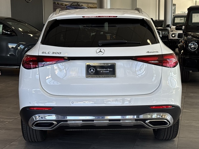2026 Mercedes Benz GLC 300 4MATIC photo 4