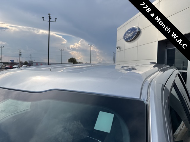 2025 Ford F-150 Lightning photo 11