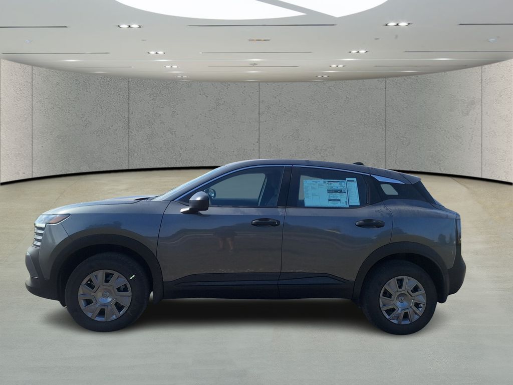2026 Nissan Kicks S photo 2