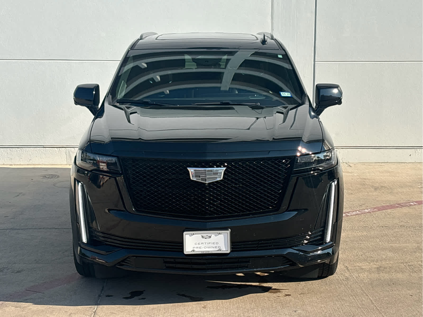 2022 Cadillac Escalade Sport Platinum photo 2