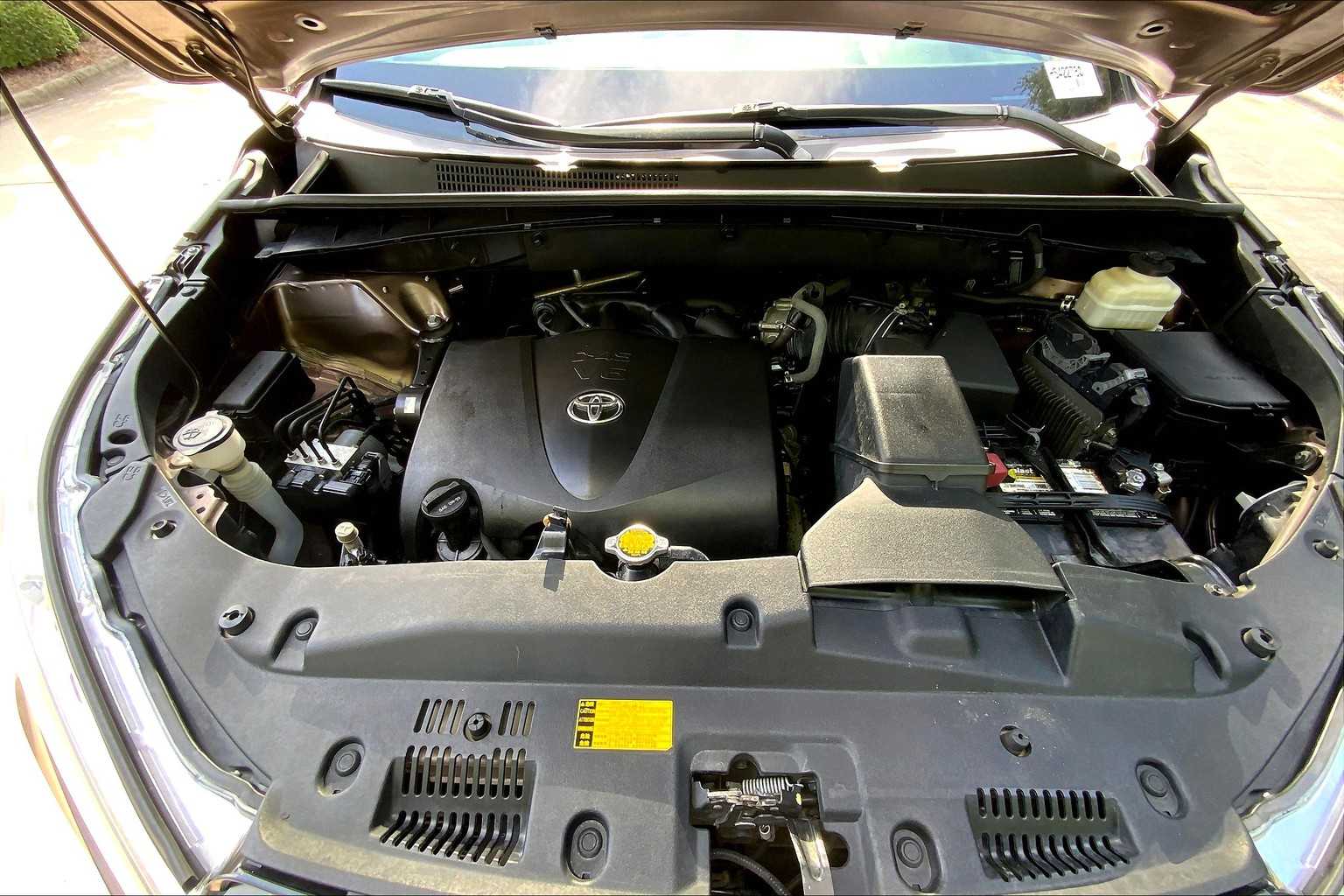 2017 Toyota Highlander XLE photo 28