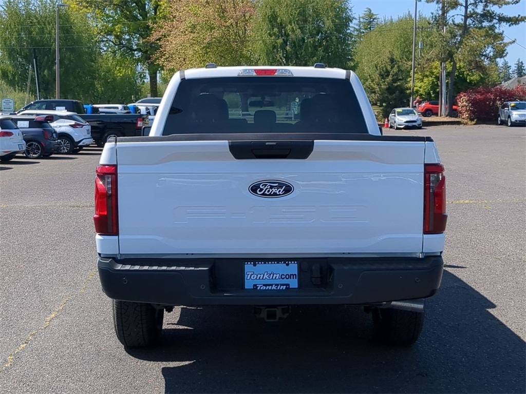 2025 Ford F-150 XL photo 4