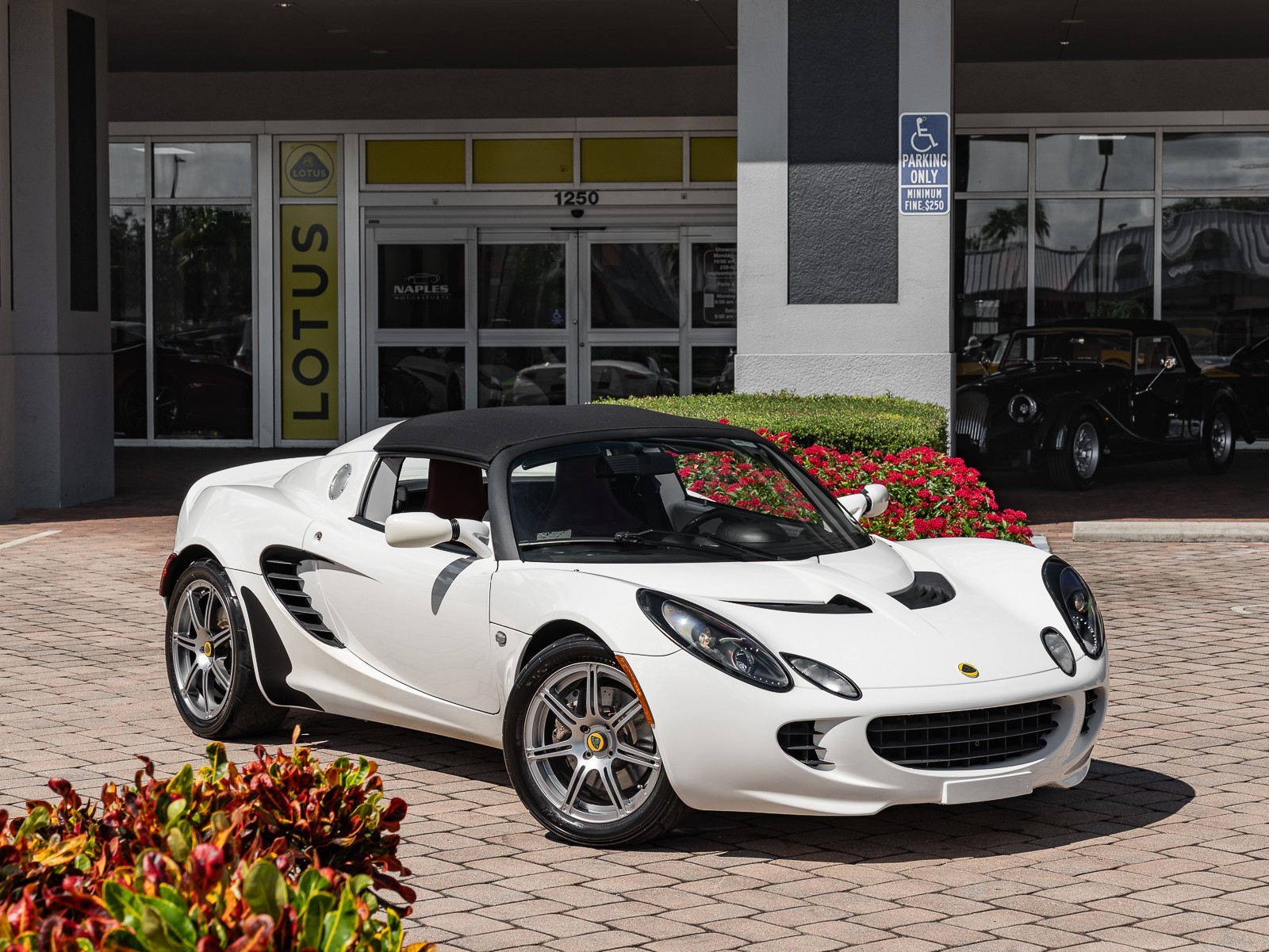 2006 Lotus Elise photo 11