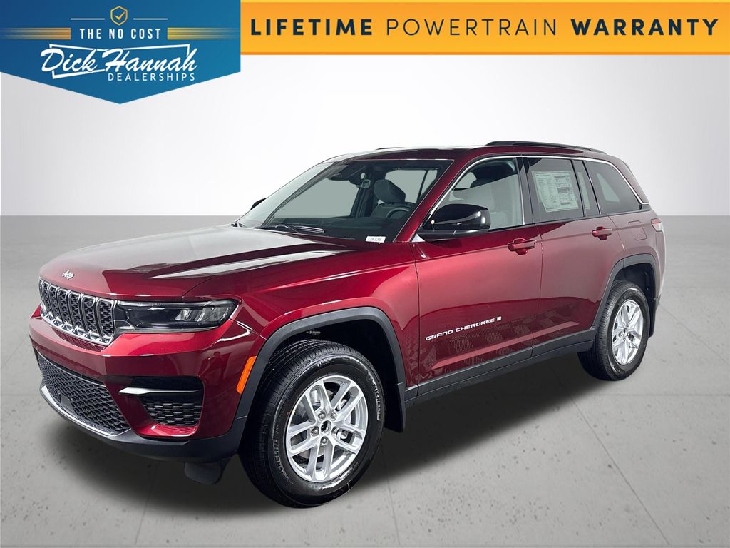 2025 Jeep Grand Cherokee Laredo's photo