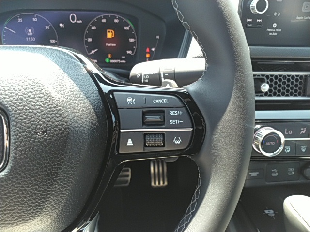 2026 Honda Civic Hybrid Sport Touring photo 5