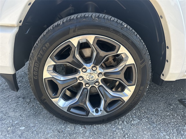 2019 Ram 1500 Limited photo 11