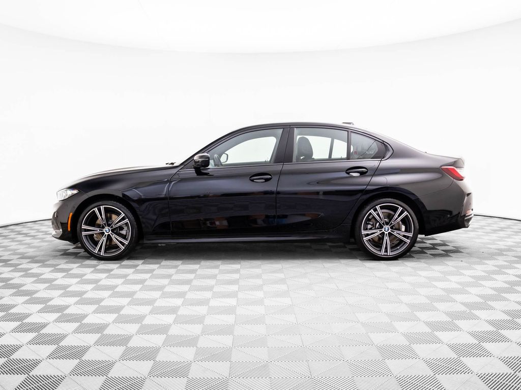 2023 Bmw 330i xDrive photo 2