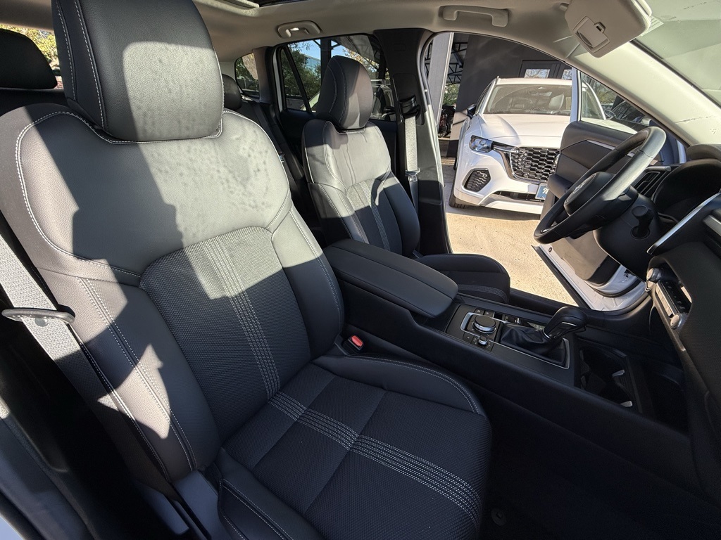 2024 Mazda CX-50 2.5 S Premium photo 3