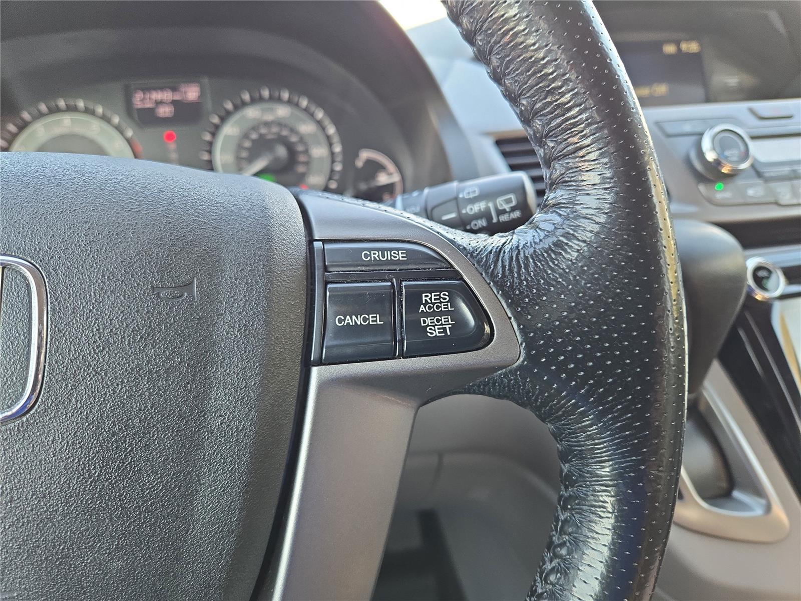 2015 Honda Odyssey EX-L photo 12