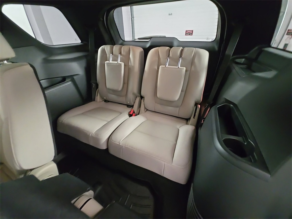 2018 Ford Explorer XLT photo 15