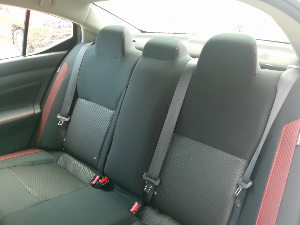2025 Nissan Versa SR photo 21