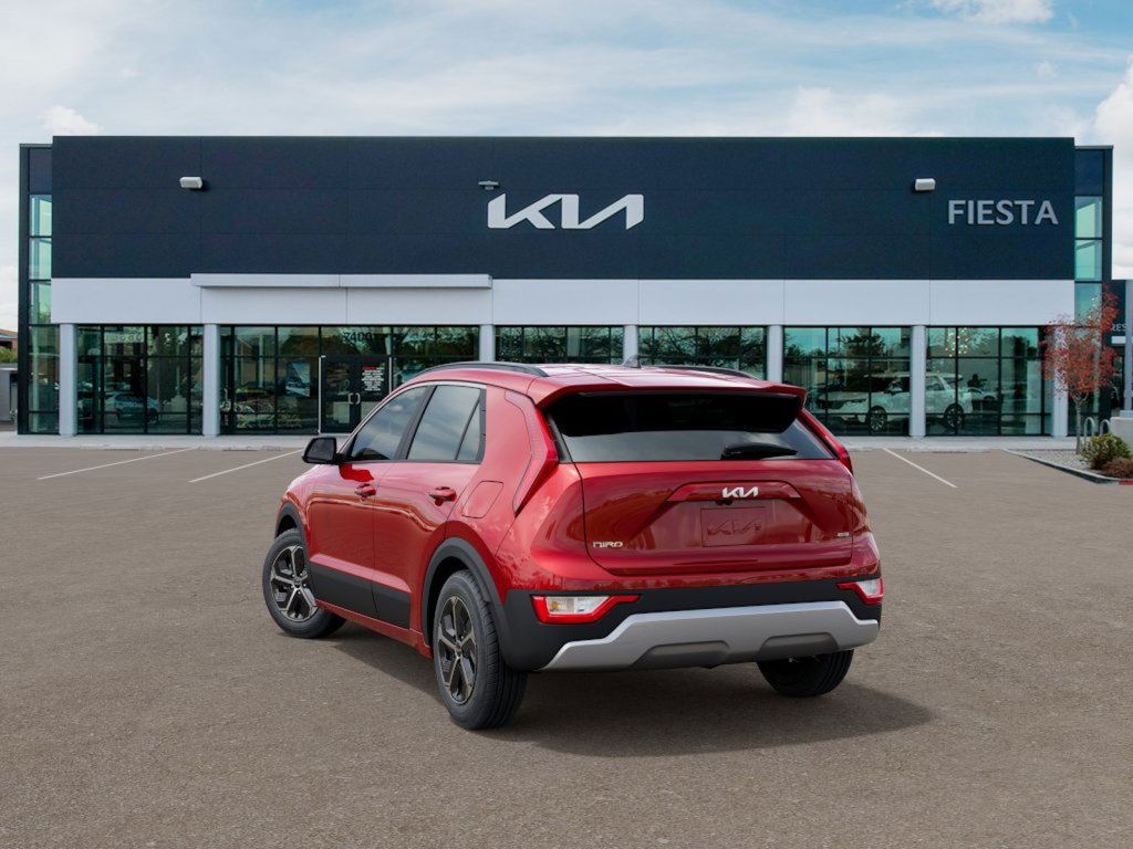 2025 Kia Niro EX photo 3