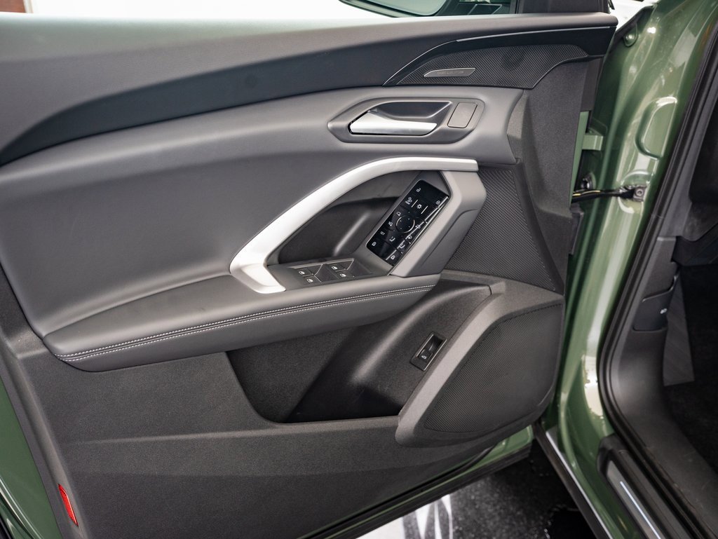 2025 Audi Q5 2.0T Premium Plus photo 19