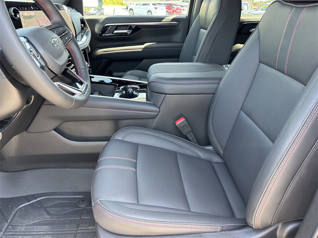 2025 Chevrolet Tahoe RST photo 11