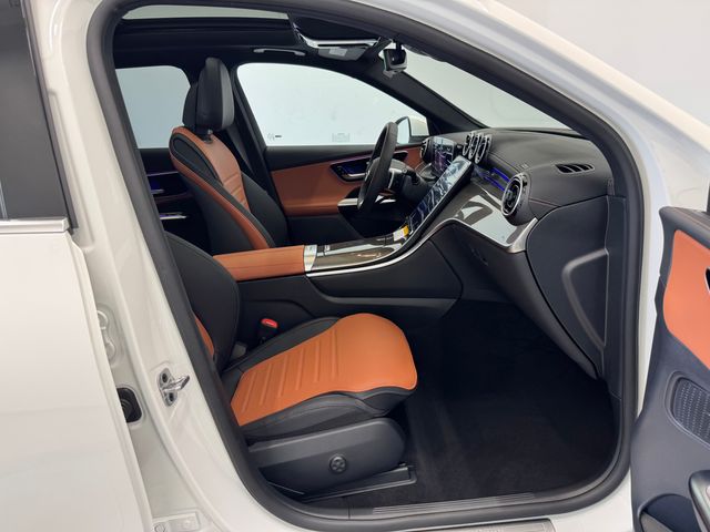 2026 Mercedes Benz GLC 350e 4MATIC photo 16