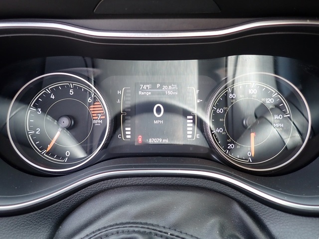 2020 Jeep Cherokee Altitude photo 17