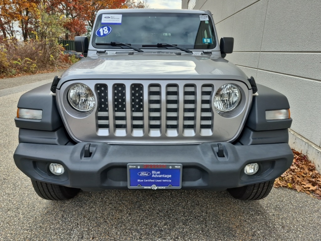 2018 Jeep Wrangler Unlimited Sport S photo 2