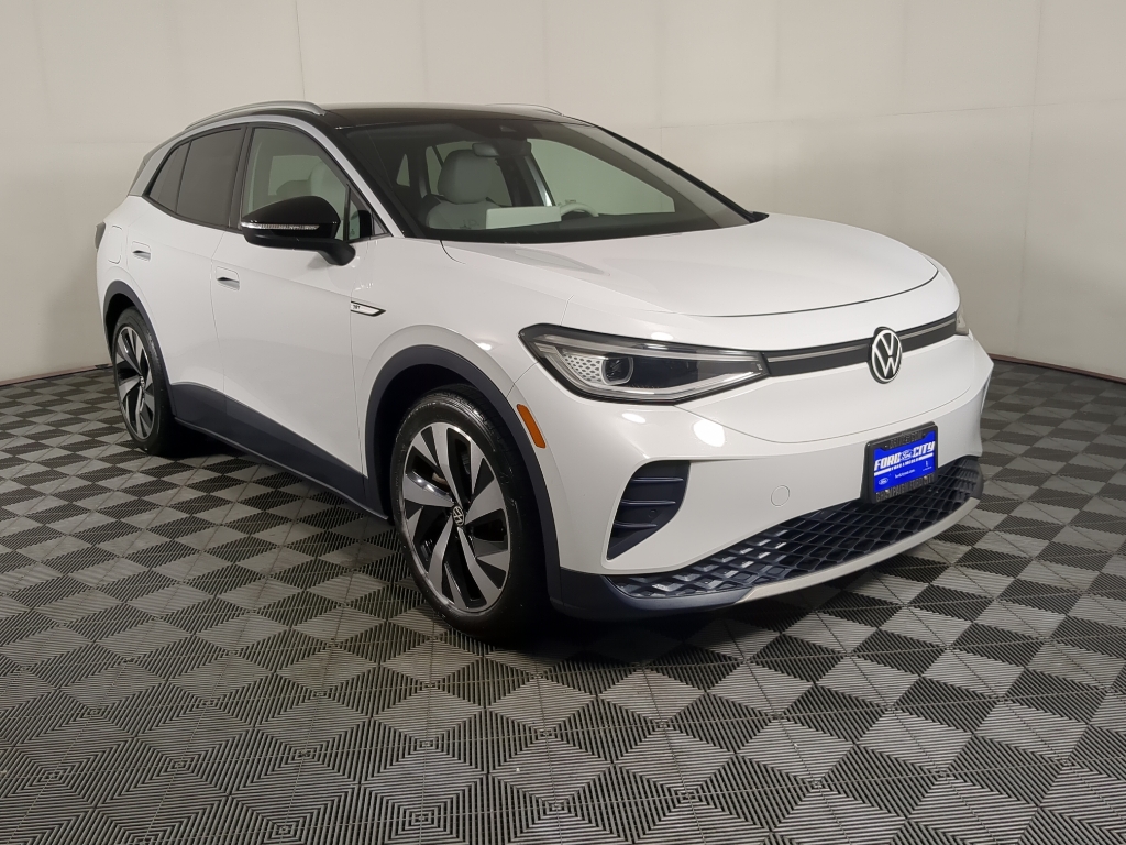 Used 2021 Volkswagen ID.4 1st Edition with VIN WVGDMPE27MP009201 for sale in Champaign, IL