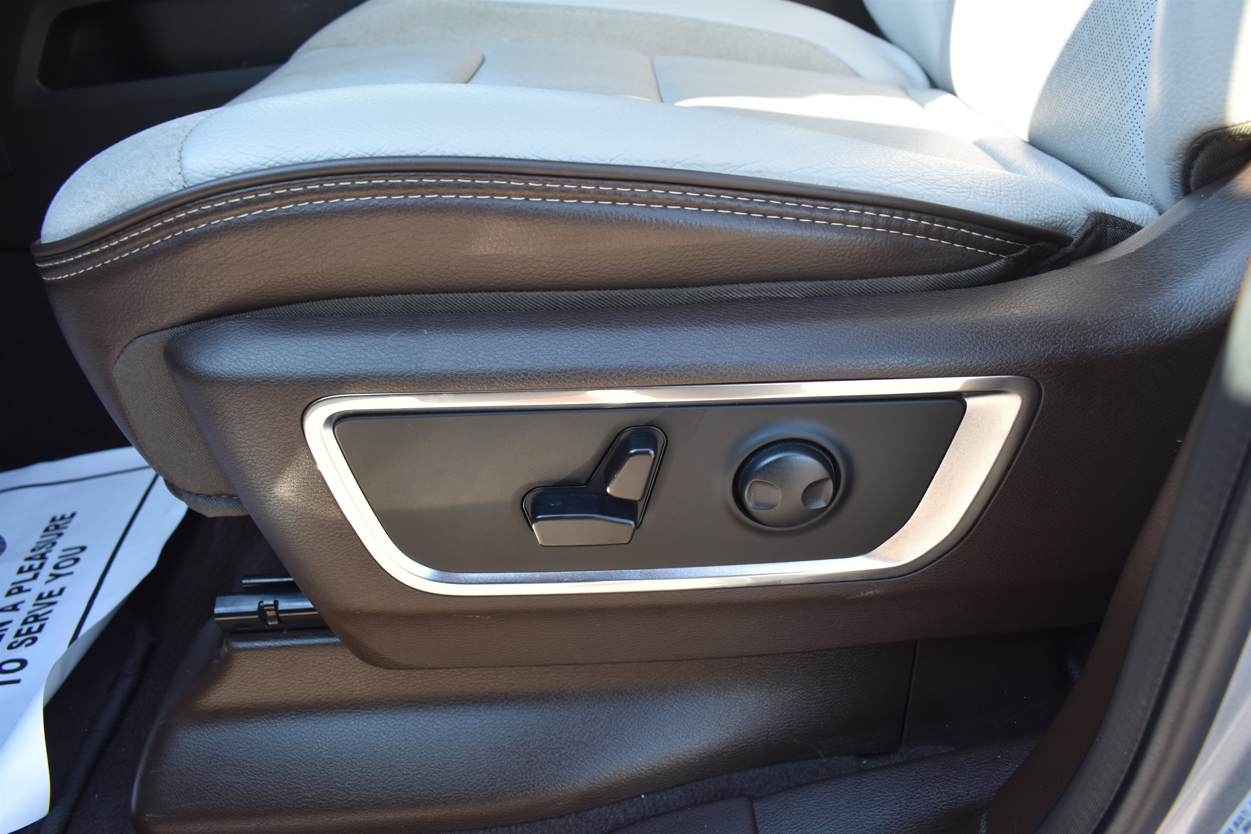2025 Ram 1500 Laramie photo 5