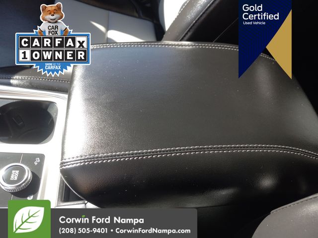 2022 Ford Explorer XLT photo 19