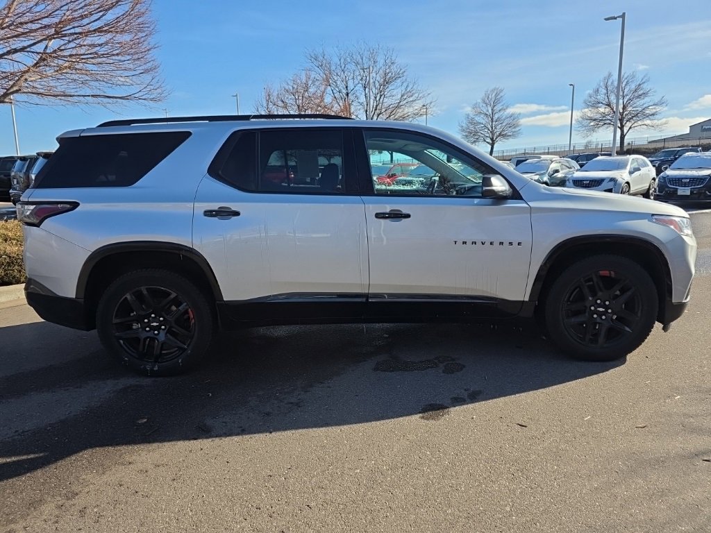 2020 Chevrolet Traverse Premier photo 4
