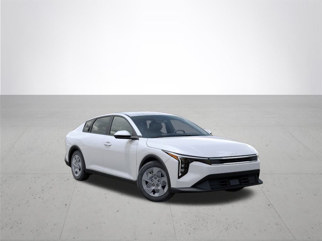 2025 Kia K4 LX photo 6